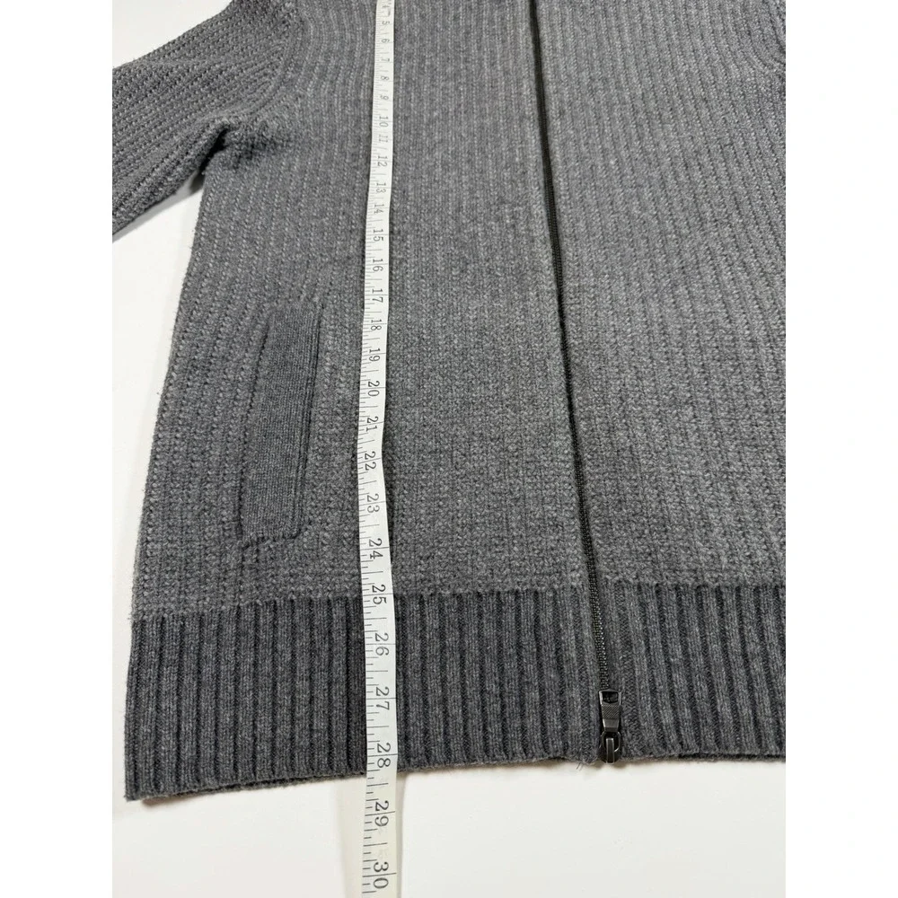 Banana Republic clean ready